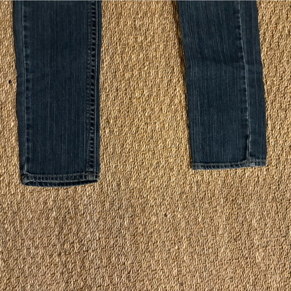 Guess Denim Jeans - Picture 10 of 11